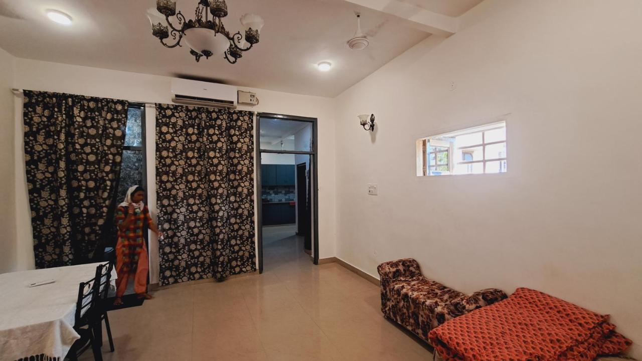 ניו דלהי Sufi Khandar Home Stay מראה חיצוני תמונה