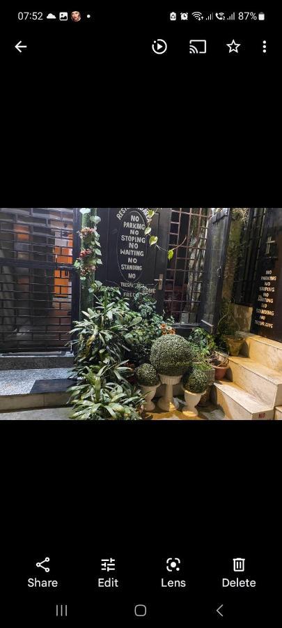 ניו דלהי Sufi Khandar Home Stay מראה חיצוני תמונה