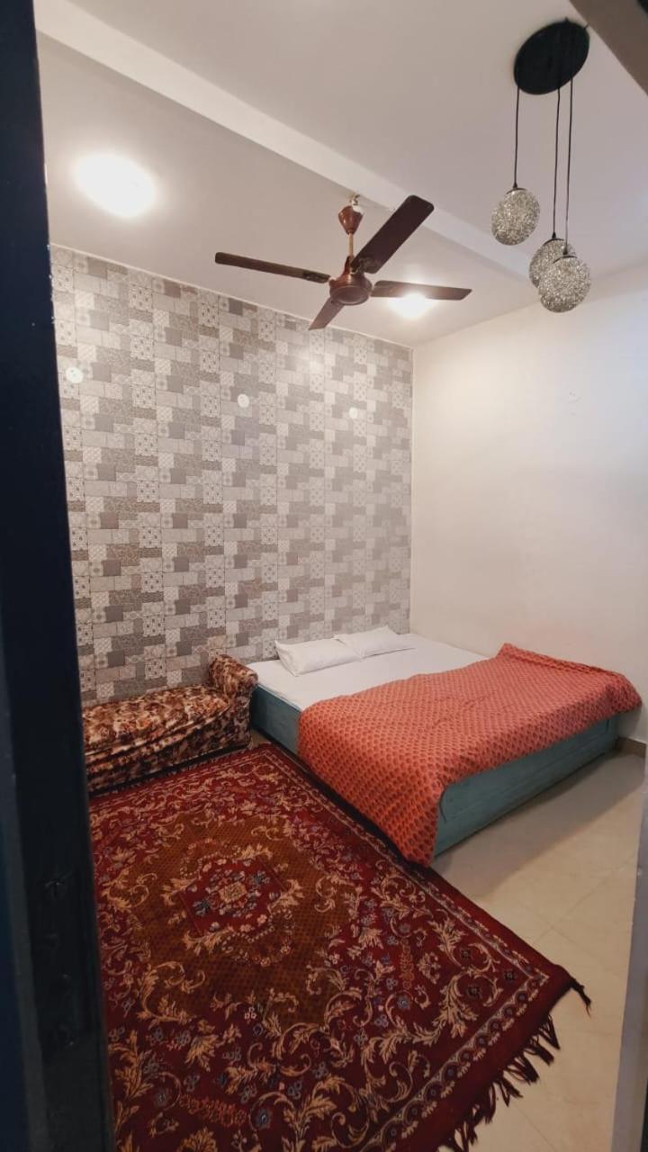 ניו דלהי Sufi Khandar Home Stay מראה חיצוני תמונה